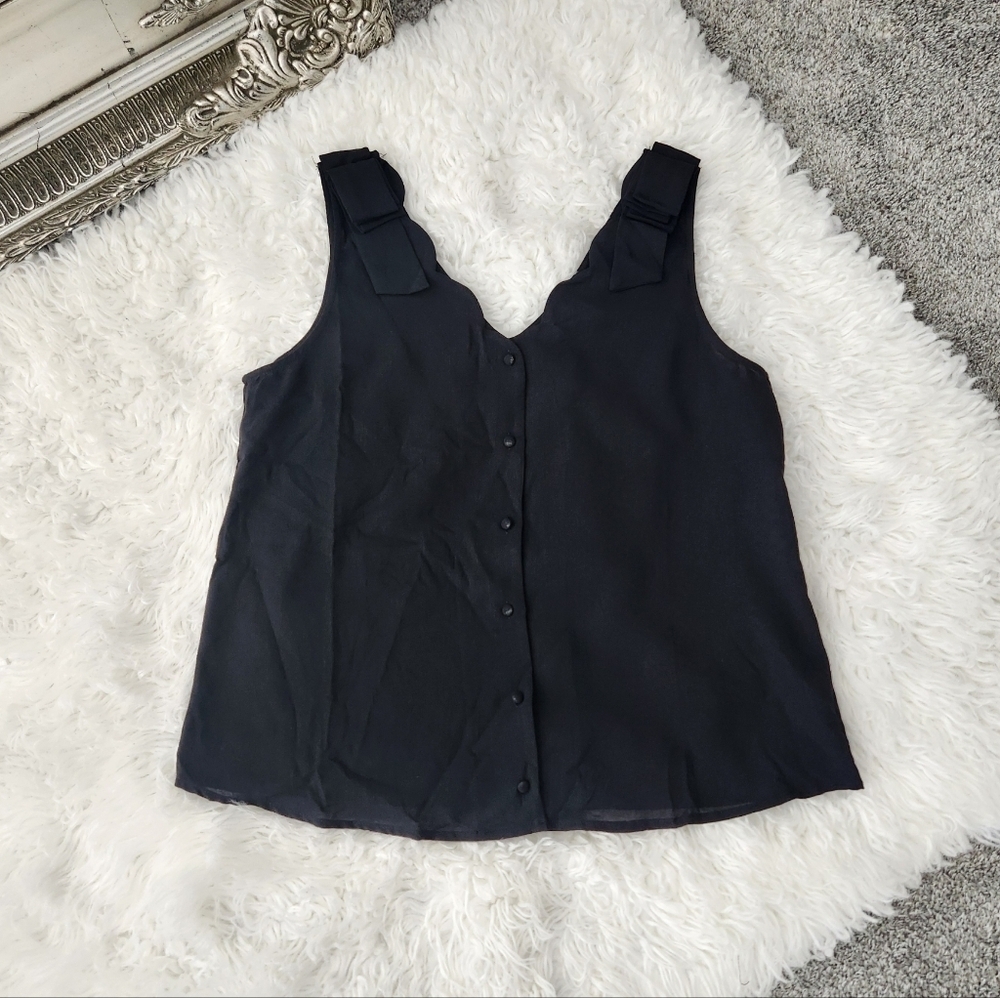 Andree by Unit Button Down Scalloped Edge Tank. Black. Size Medium. New.